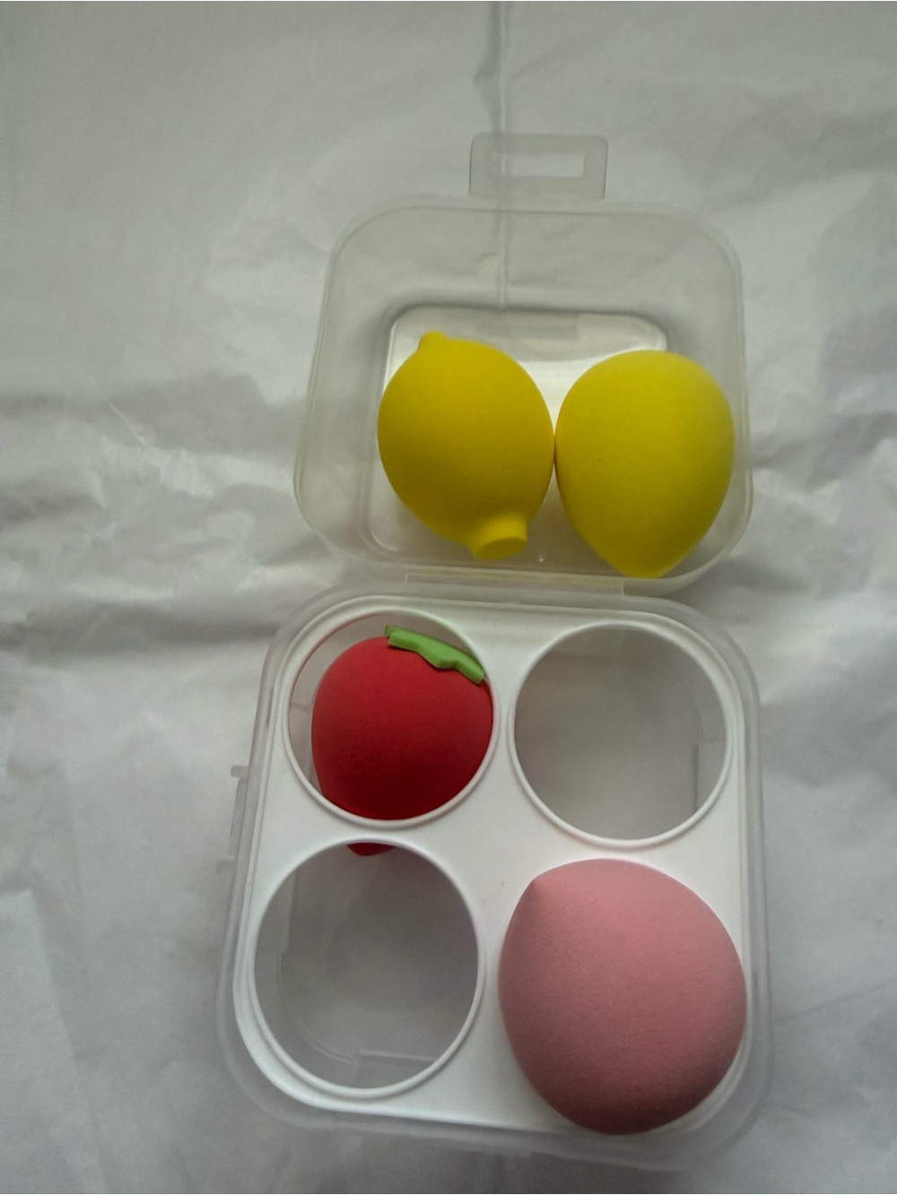 Fruits Shaped beauty’s blender (4units) & 1 case protector